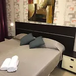 Point - 101moroni Hotel *