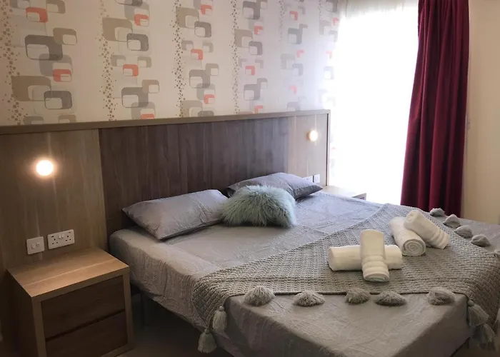 Point - 101moroni Sliema