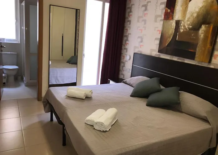 Point - 101moroni Otel Sliema