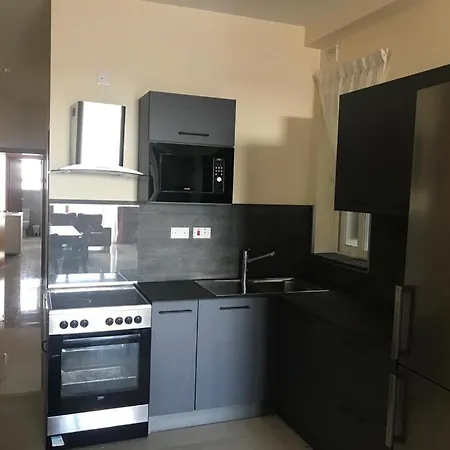 Point - 101moroni Отель Слима