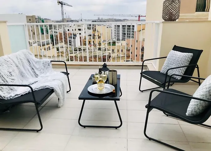 Point - 101moroni * Sliema