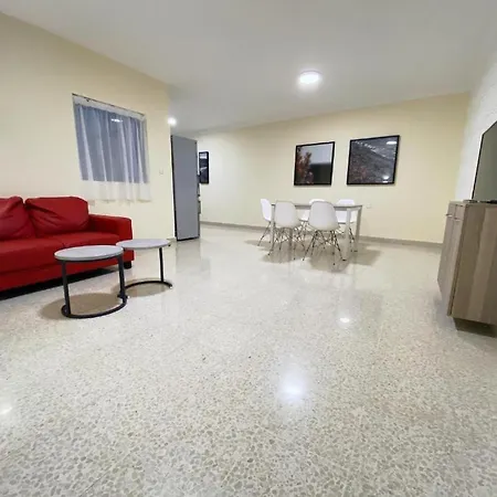 Point - 101moroni Apartamento
