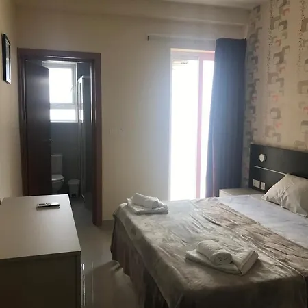 Hotell Point - 101moroni Sliema