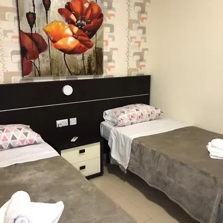 Point - 101moroni Hotell Sliema