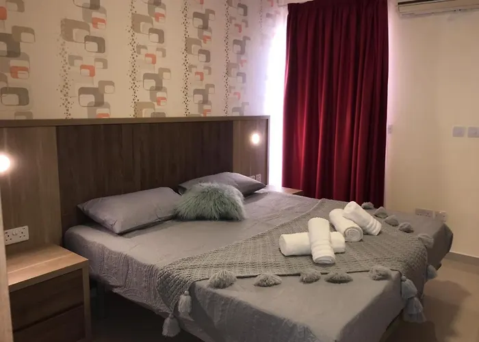 Point - 101moroni Hotel *